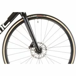 BMC Teammachine ALR One Schwarz -Cube Fahrradladen bmc teammachine alr one black white 5